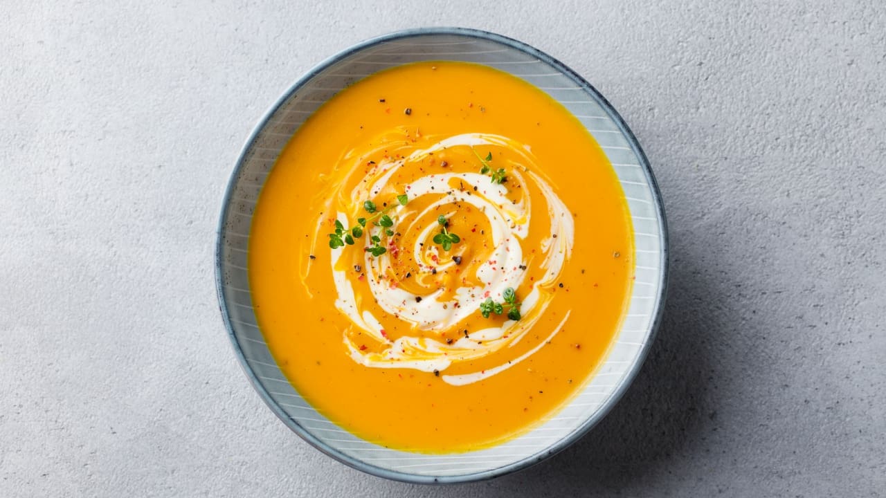 Creamy Carrot Soup with Milk