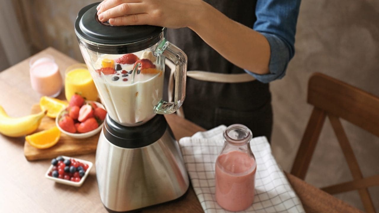 10 Delicious Breakfast Smoothie Recipes