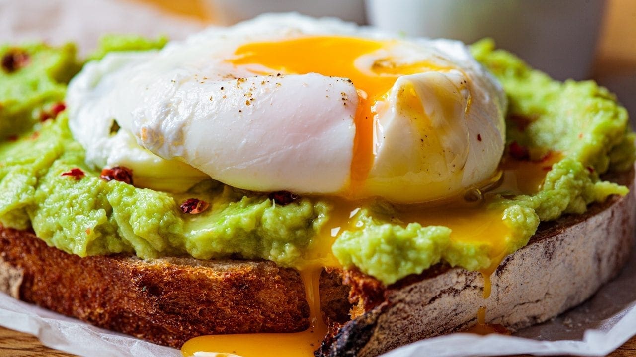 Avocado & poached egg recipe