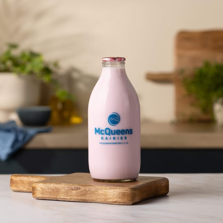 McQueens Dairies – Strawberry Milk Flavoured Pint Glass – mcqueensdairies.co.uk