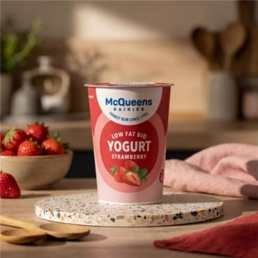 McQueens Low Fat Bio Strawberry Yogurt